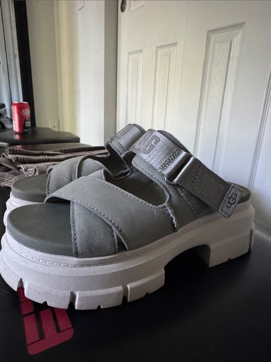 UGG Shoes - UGG Women’s Grey Chunky Platform Sandals